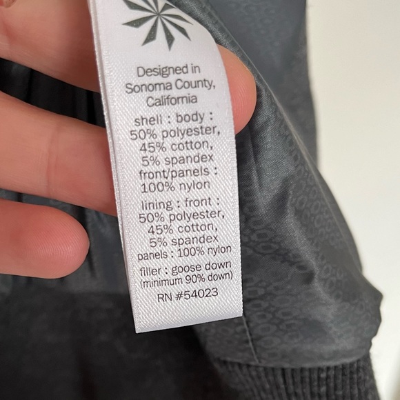 Athleta Down to Town sweatshirt jacket - Picture 5 of 5